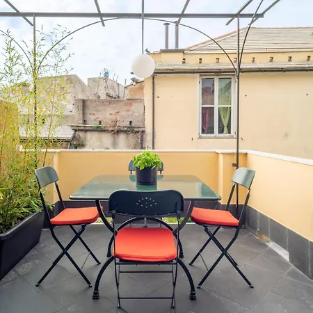 Cosy With Terrace * Gênes